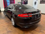 Used 2015 Jaguar XF Premium image 2