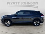 New 2025 Volkswagen Atlas Cross Sport SE image 2
