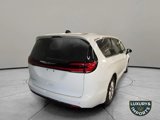 Used 2023 Chrysler Pacifica Touring-L image 4