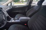 Used 2018 Ford Fusion SE image 2