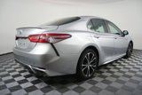 Used 2018 Toyota Camry SE image 3