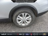Used 2015 Nissan Rogue SV image 4