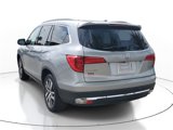 Used 2017 Honda Pilot Touring image 3