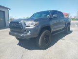 Used 2019 Toyota Tacoma TRD Off-Road w/ Technology Package image 4