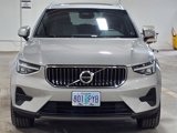 Used 2025 Volvo XC40 B5 Core image 2