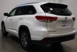 Used 2017 Toyota Highlander XLE image 4