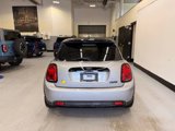 Certified 2024 MINI Cooper SE image 4