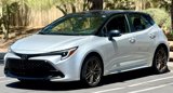 Used 2024 Toyota Corolla SE image 3