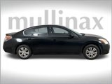 Used 2011 Nissan Altima 2.5 S w/ Special Edition Pkg image 2