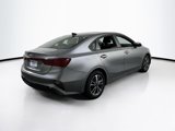 Used 2022 Kia Forte LXS image 5