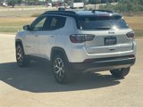 Used 2024 Jeep Compass Limited image 5