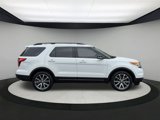 Used 2015 Ford Explorer XLT w/ Equipment Group 202B image 2