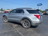 Used 2021 Ford Explorer XLT w/ Equipment Group 202A image 5