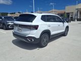 New 2025 Volkswagen Taos SE image 5