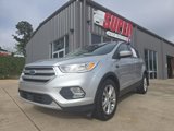 Used 2018 Ford Escape SE w/ Ford Safe & Smart Package image 2