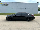 Used 2017 Nissan Altima 2.5 SR w/ Midnight Edition Package image 4
