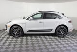 Used 2025 Porsche Macan image 2