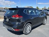 Used 2017 Nissan Rogue S image 3