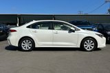 Used 2021 Toyota Corolla LE image 3
