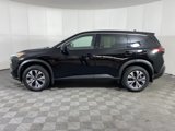 Used 2021 Nissan Rogue SV image 4