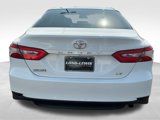 Used 2018 Toyota Camry L image 4