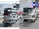 Used 2022 Chrysler Voyager LX image 4