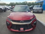 Used 2023 Chevrolet TrailBlazer RS w/ Sun and Liftgate Package image 2