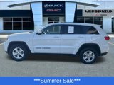Used 2017 Jeep Grand Cherokee Laredo image 4