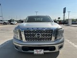 Used 2017 Nissan Titan SV image 2