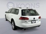 Used 2018 Volkswagen Golf Alltrack S image 4