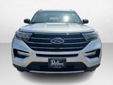 Used 2020 Ford Explorer XLT w/ Equipment Group 202A image 2