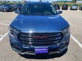 Used 2024 GMC Terrain SLT image 2