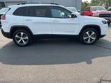 Certified 2022 Jeep Cherokee Limited image 2