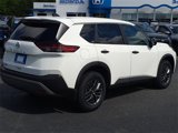Used 2023 Nissan Rogue S image 6