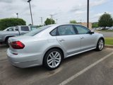 Used 2019 Volkswagen Passat 2.0T Wolfsburg image 3