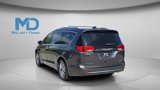 Used 2019 Chrysler Pacifica Limited image 4
