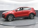 Used 2022 Kia Sportage LX image 3