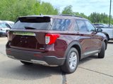 Used 2022 Ford Explorer XLT w/ Equipment Group 202A image 4