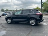 Used 2023 Ford Edge SEL image 5