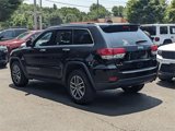 Certified 2022 Jeep Grand Cherokee Limited w/ Tech Group image 4