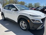 Used 2022 Hyundai Kona SE image 2