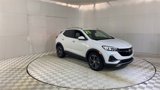 Used 2021 Buick Encore GX Essence image 2
