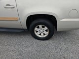 Used 2007 GMC Yukon XL SLT w/ SLT Preferred Equipment Group image 4
