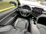 Used 2023 Toyota Camry SE image 4