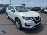 Certified 2018 Nissan Rogue SV image 3