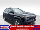 Used 2022 Jeep Cherokee Trailhawk image 1