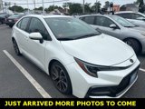 Used 2020 Toyota Corolla XSE image 2