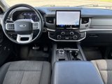 Used 2022 Ford Expedition XLT image 3