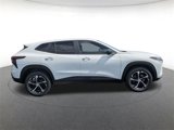 New 2025 Chevrolet Trax RS w/ Sunroof Package image 2
