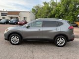 Used 2017 Nissan Rogue SV w/ Sun & Sound Touring Package image 4